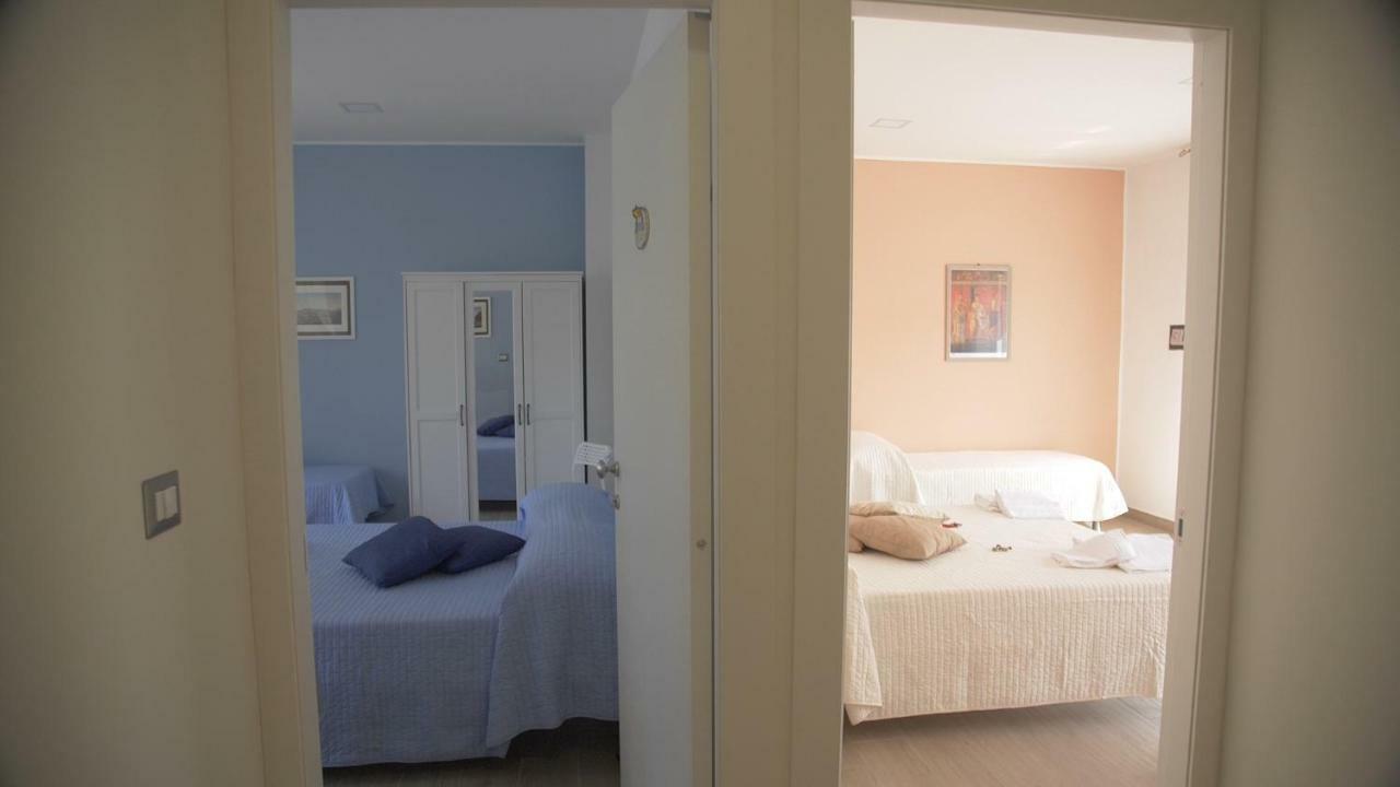 Hotel Binario 2 San Giorgio a Cremano Esterno foto